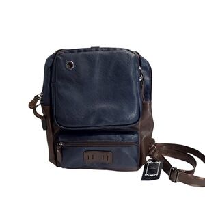 SDIYABOLO FAUX LEATHER UNISEX SHOULDER BAG NWT. BLUE